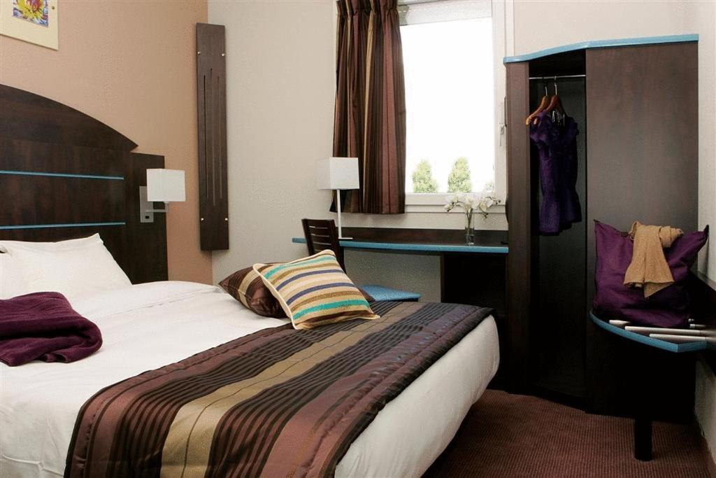 Hotel Akena City Caudry Екстериор снимка